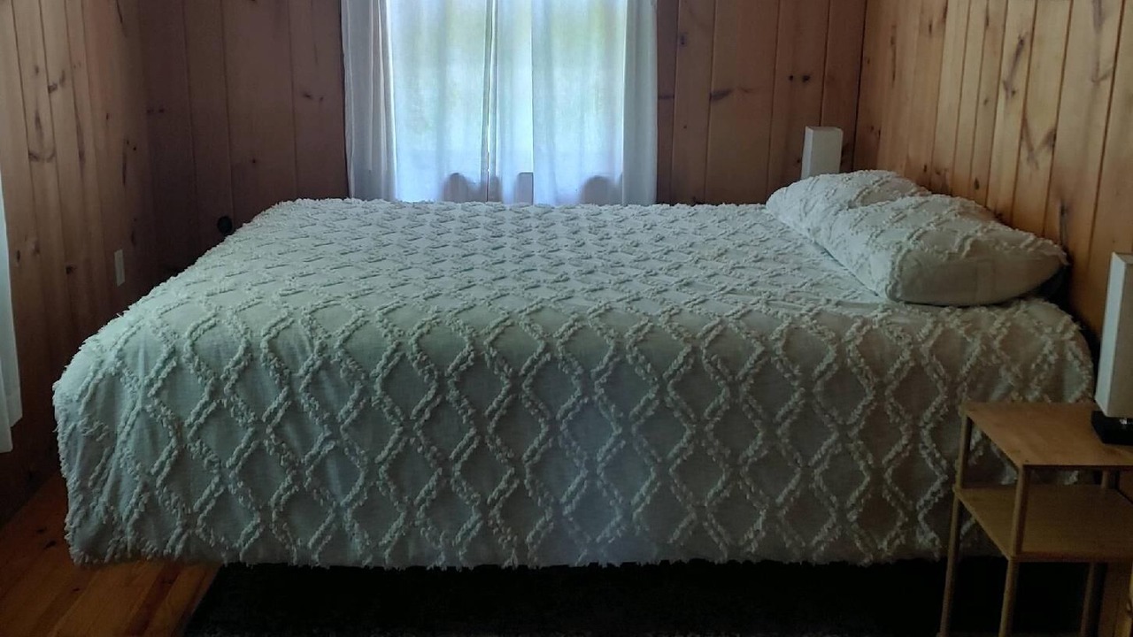 Photo of Bedroom in Stockbridge