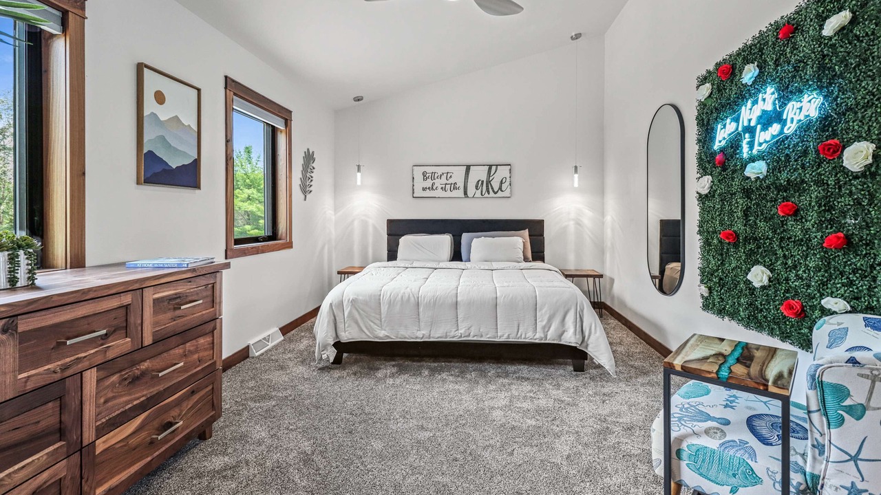 Photo of Bedroom in Oneida County
