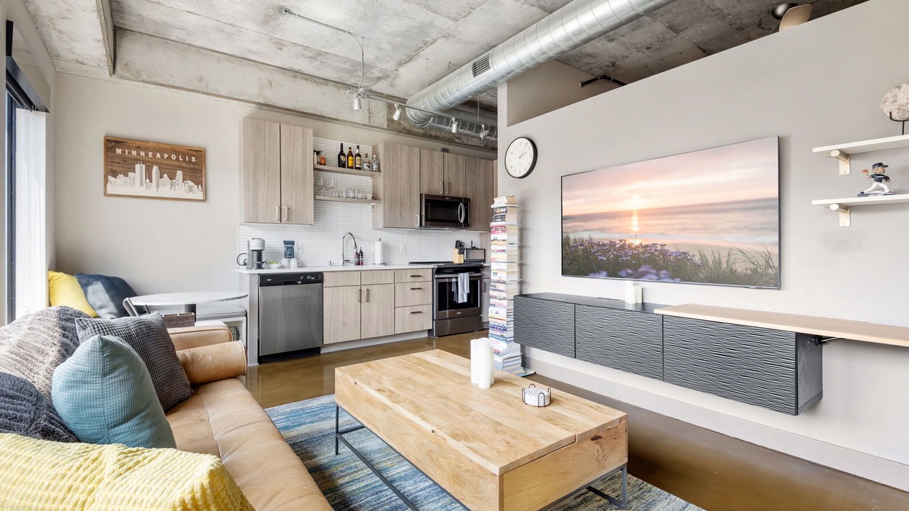 Photo of Livingroom in Warehouse District