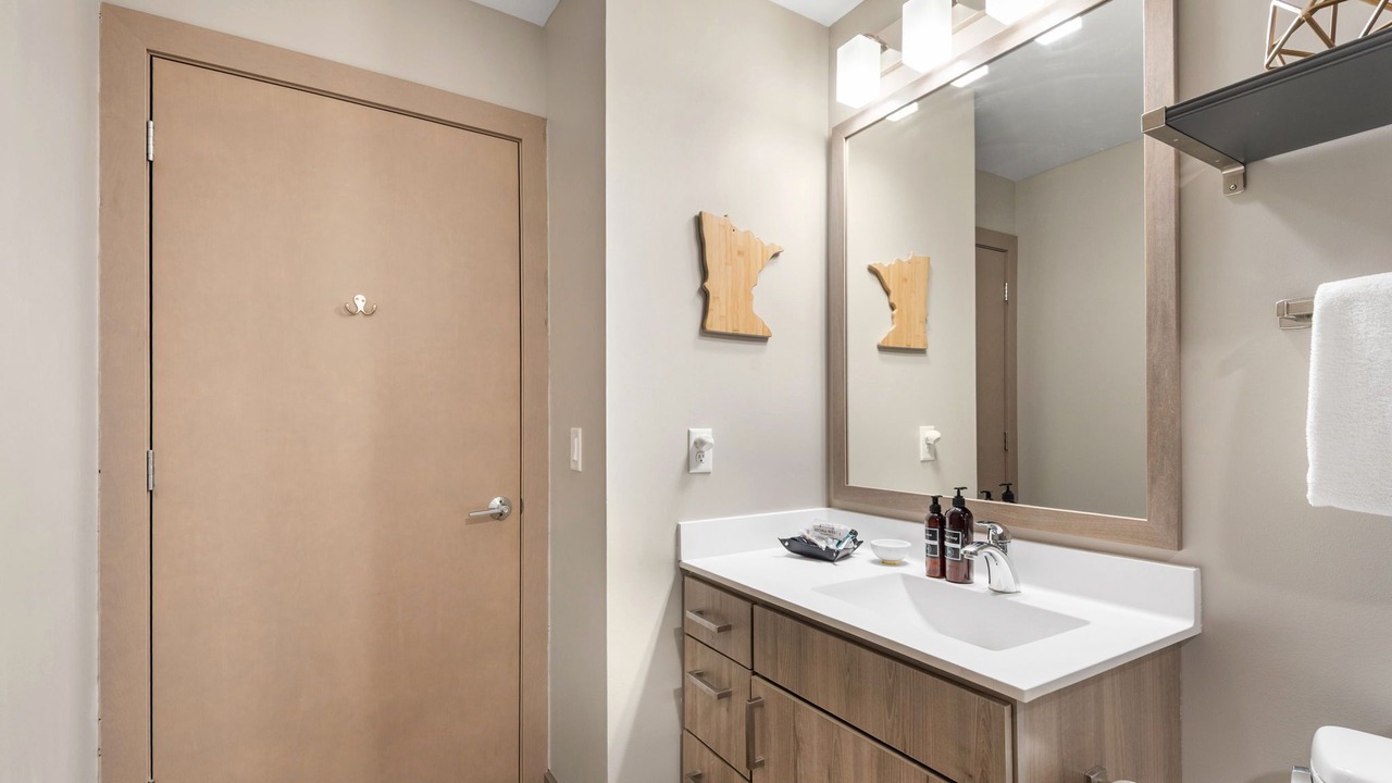 Photo of Bathroom in Warehouse District