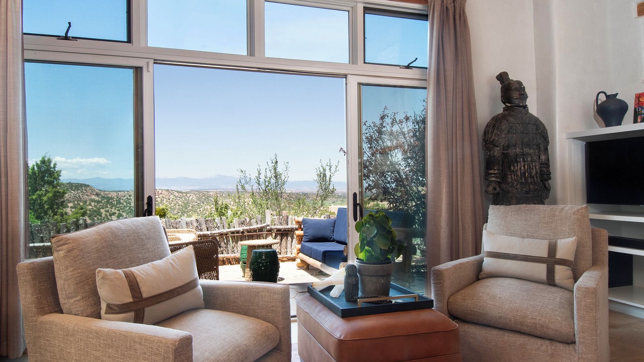Photo of Livingroom in Tesuque