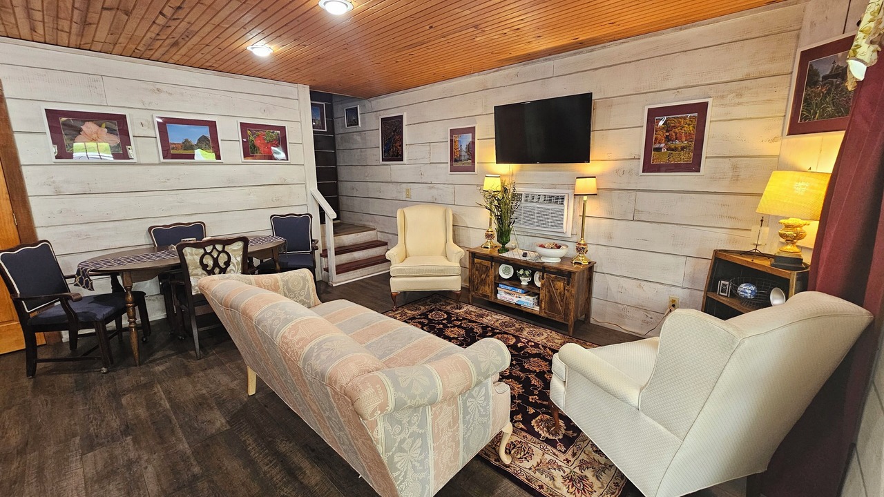 Photo of Livingroom in Mount Nebo