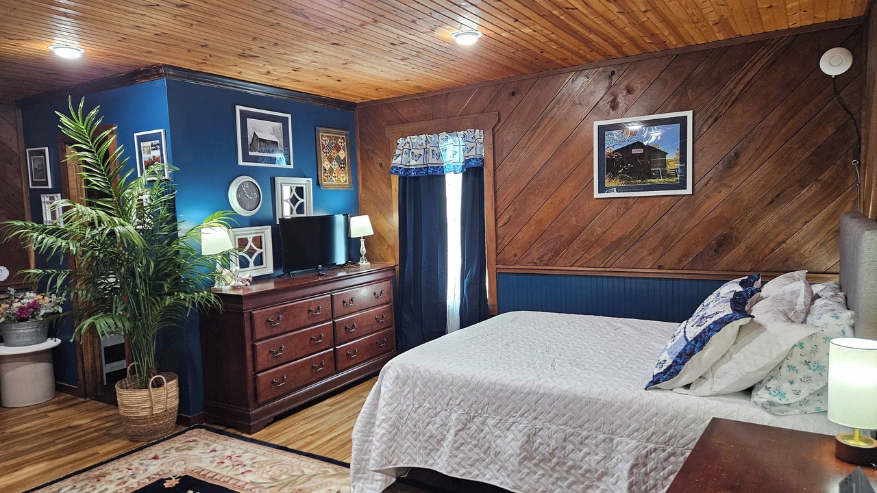 Photo of Bedroom in Mount Nebo