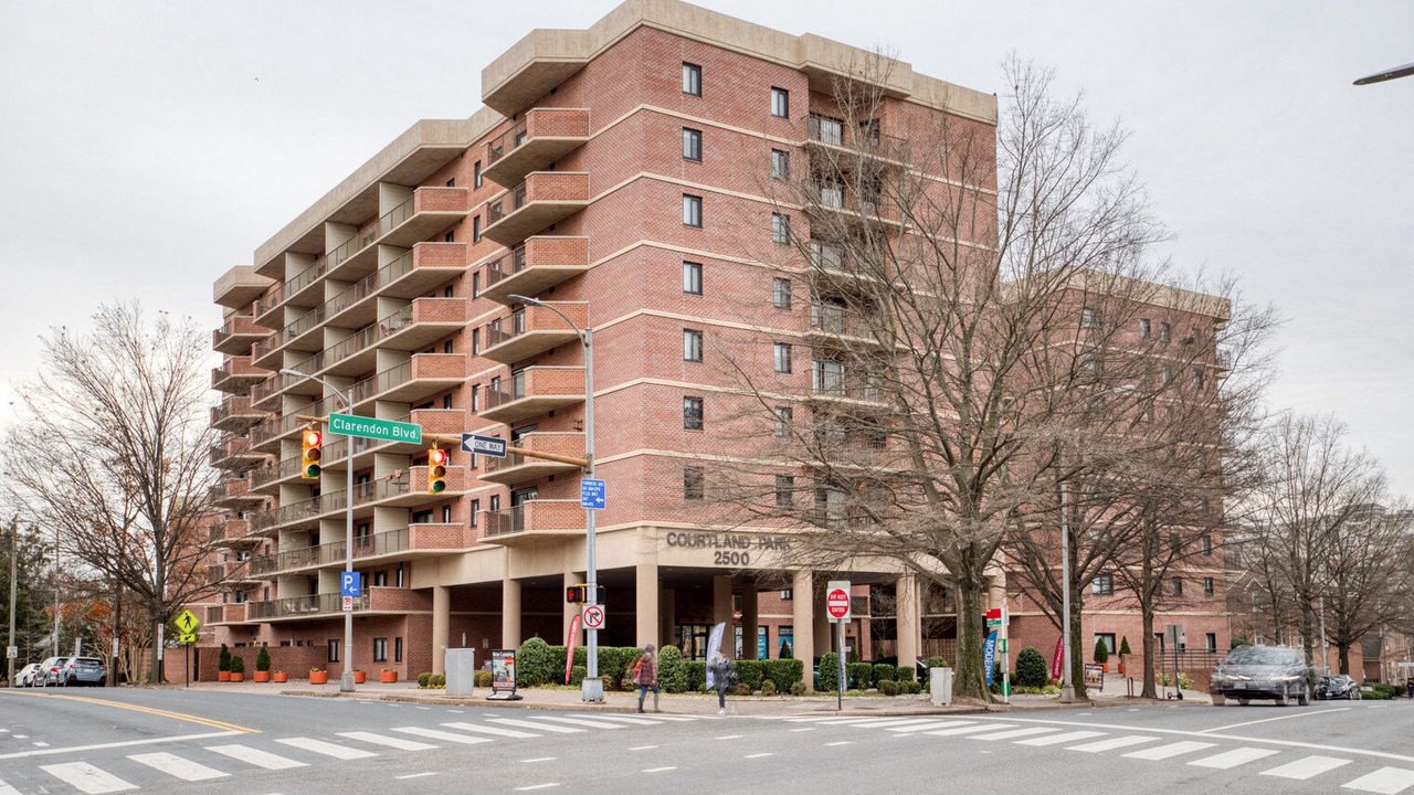 Photo of Outdoor in Court House