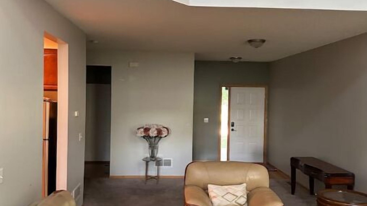 Photo of Livingroom in Woodbury