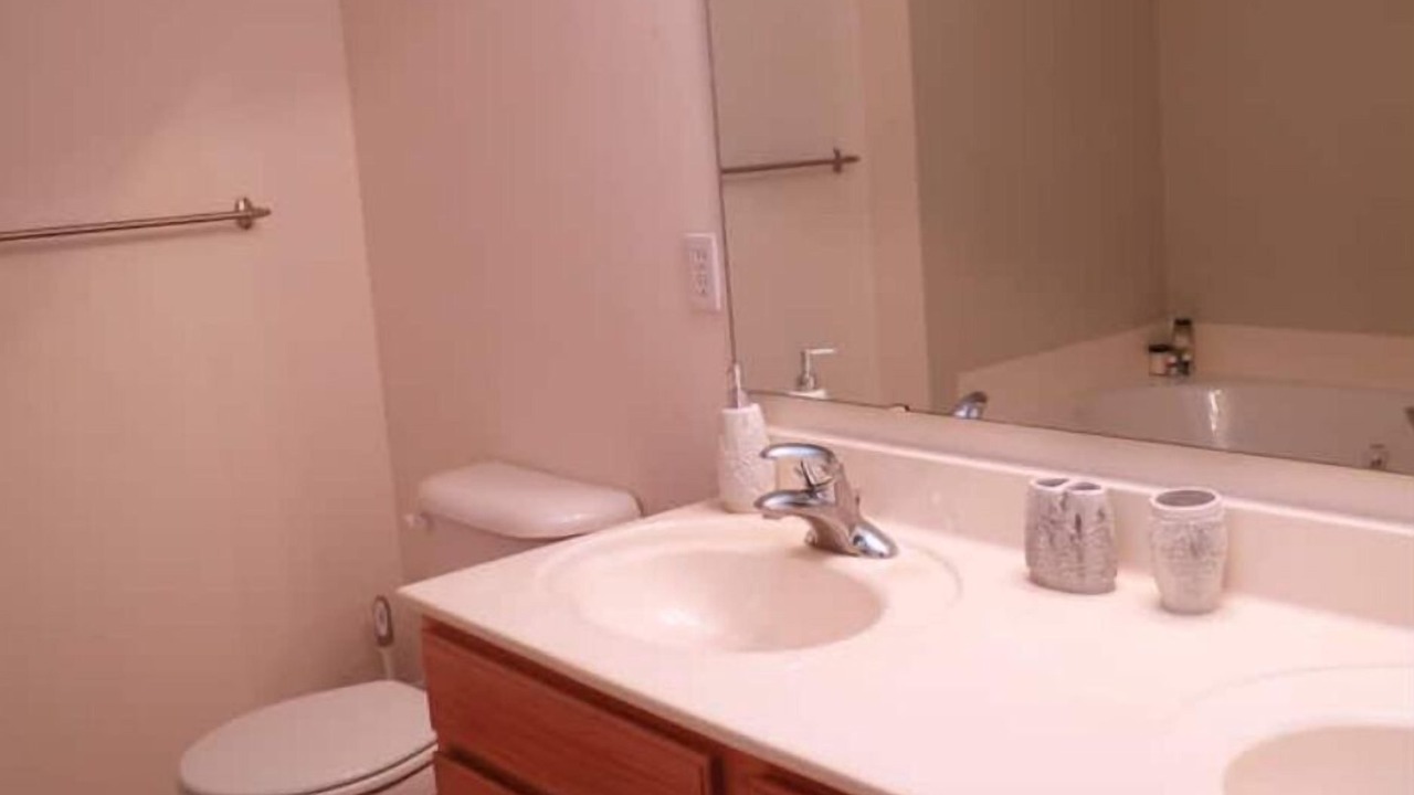 Photo of Bathroom in Woodbury