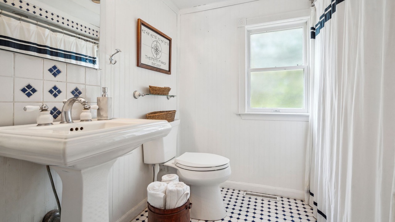 Photo of Bathroom in Newbury