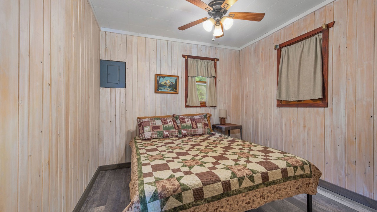 Photo of Bedroom in Bigfork