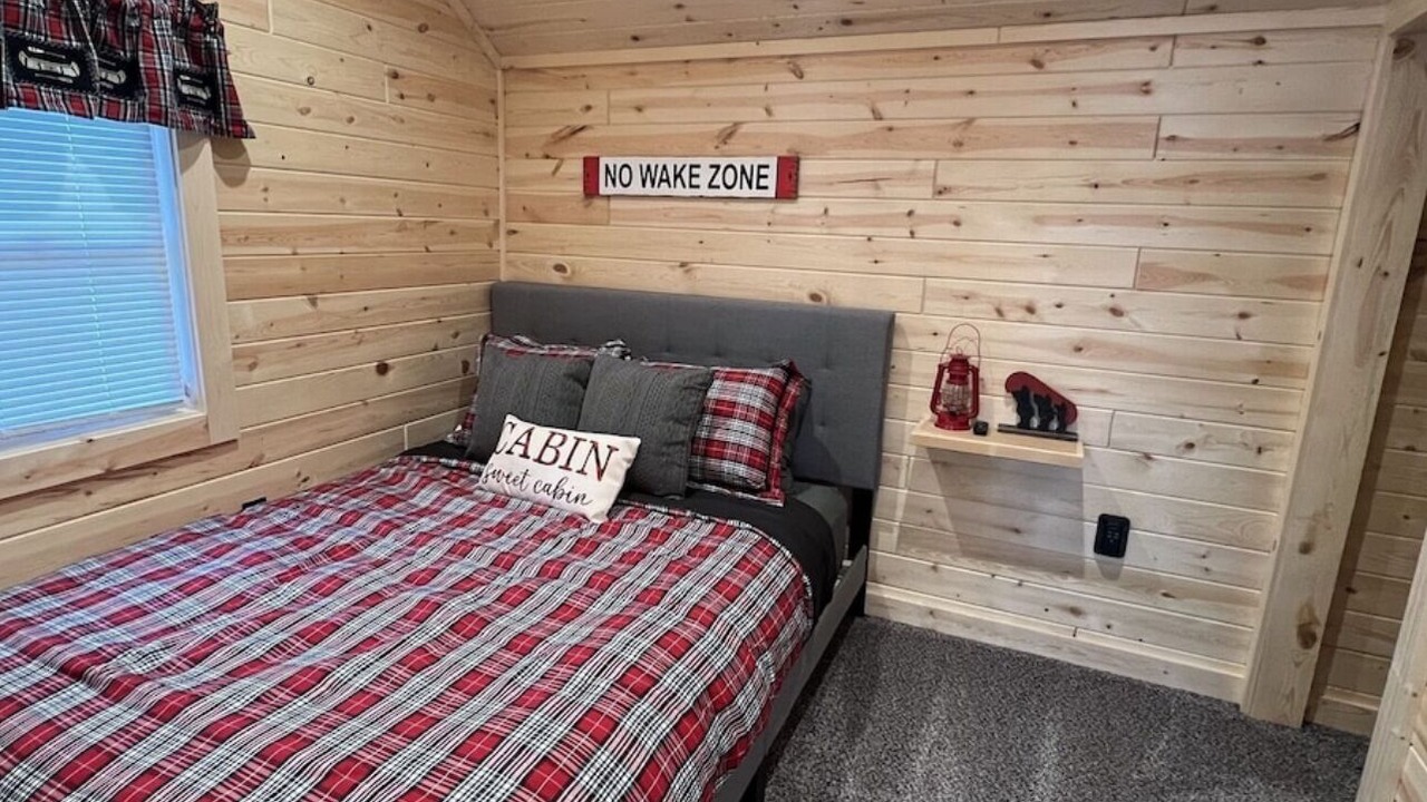 Photo of Bedroom in Fountain City