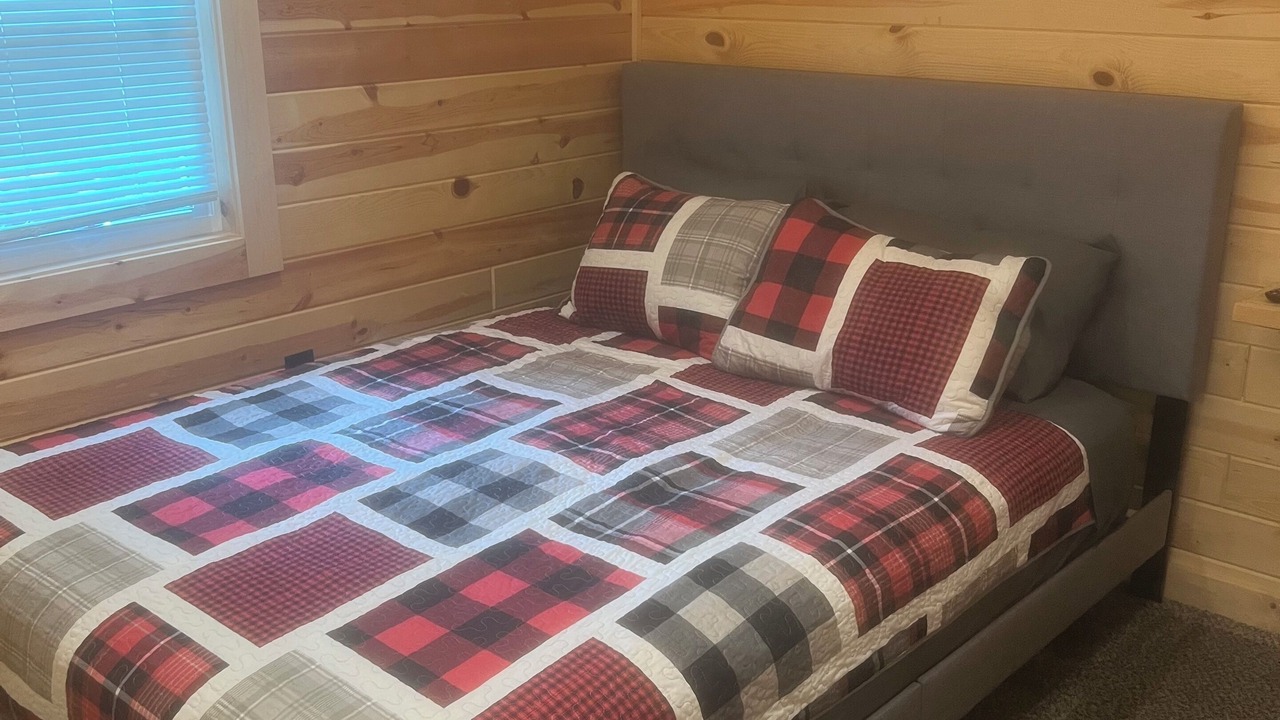 Photo of Bedroom in Fountain City