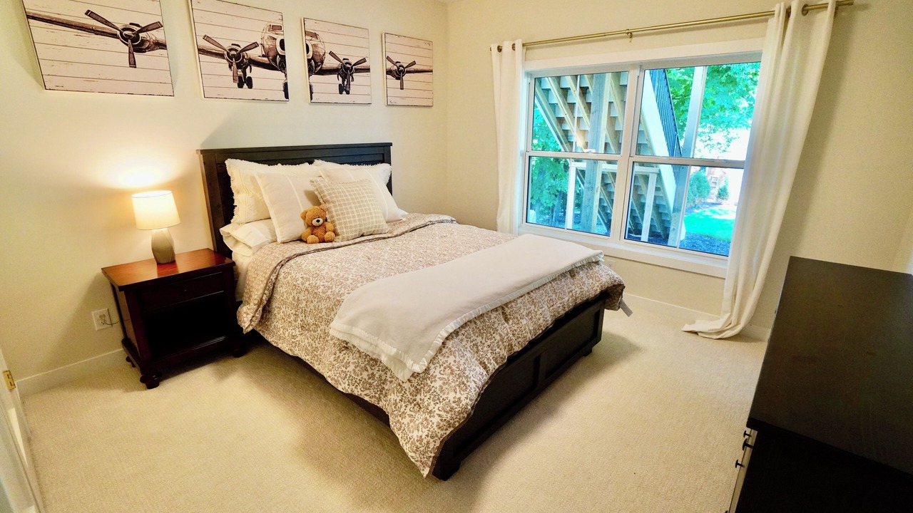 Photo of Bedroom in Wayzata