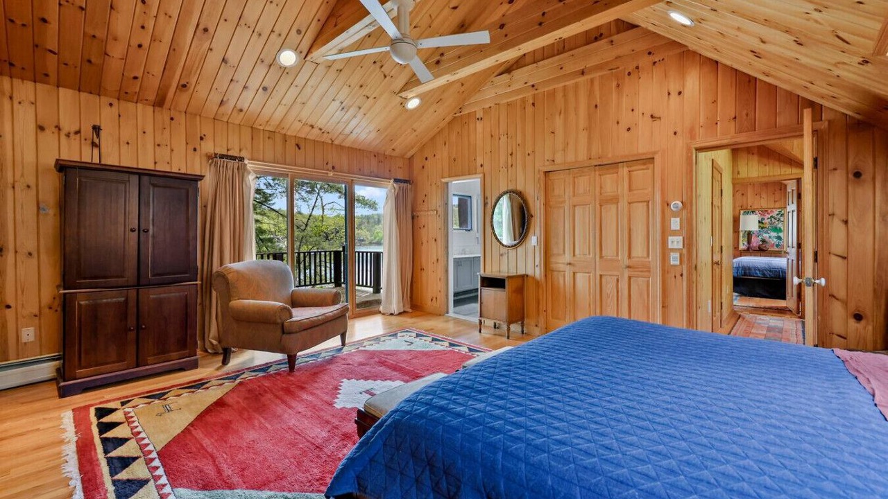 Photo of Bedroom in Tyringham
