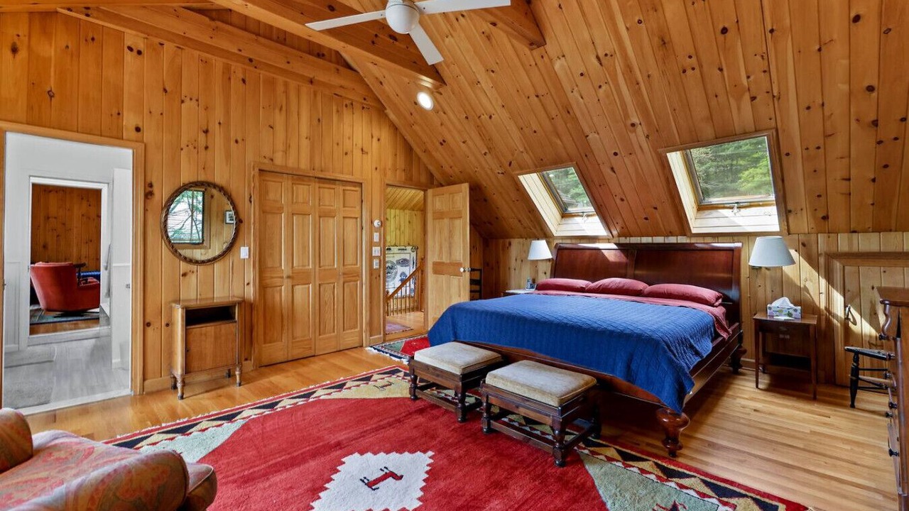 Photo of Bedroom in Tyringham
