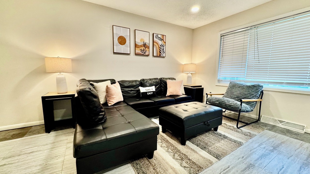 Photo of Livingroom in Robbinsdale