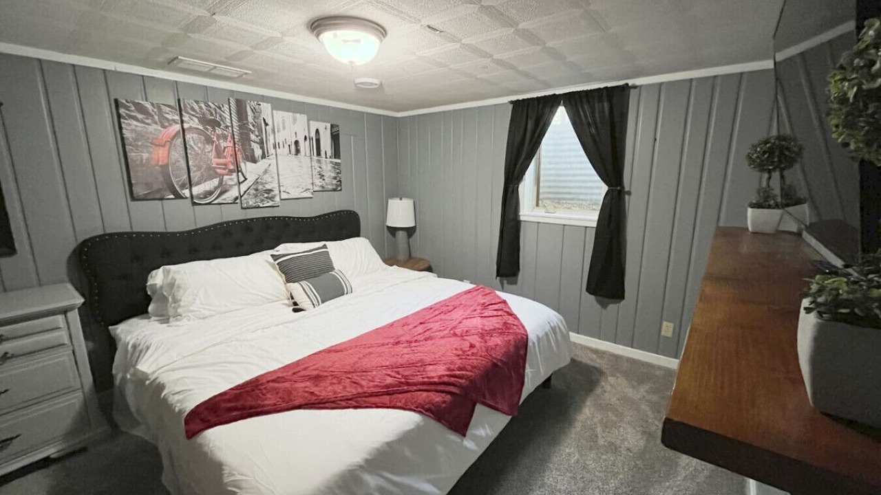 Photo of Bedroom in Richfield