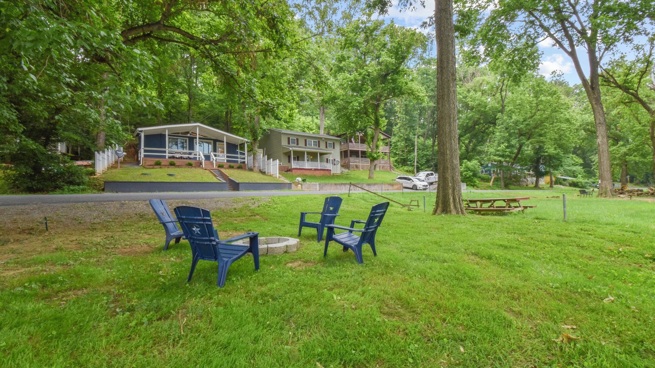 Photo of Outdoor in Bluemont