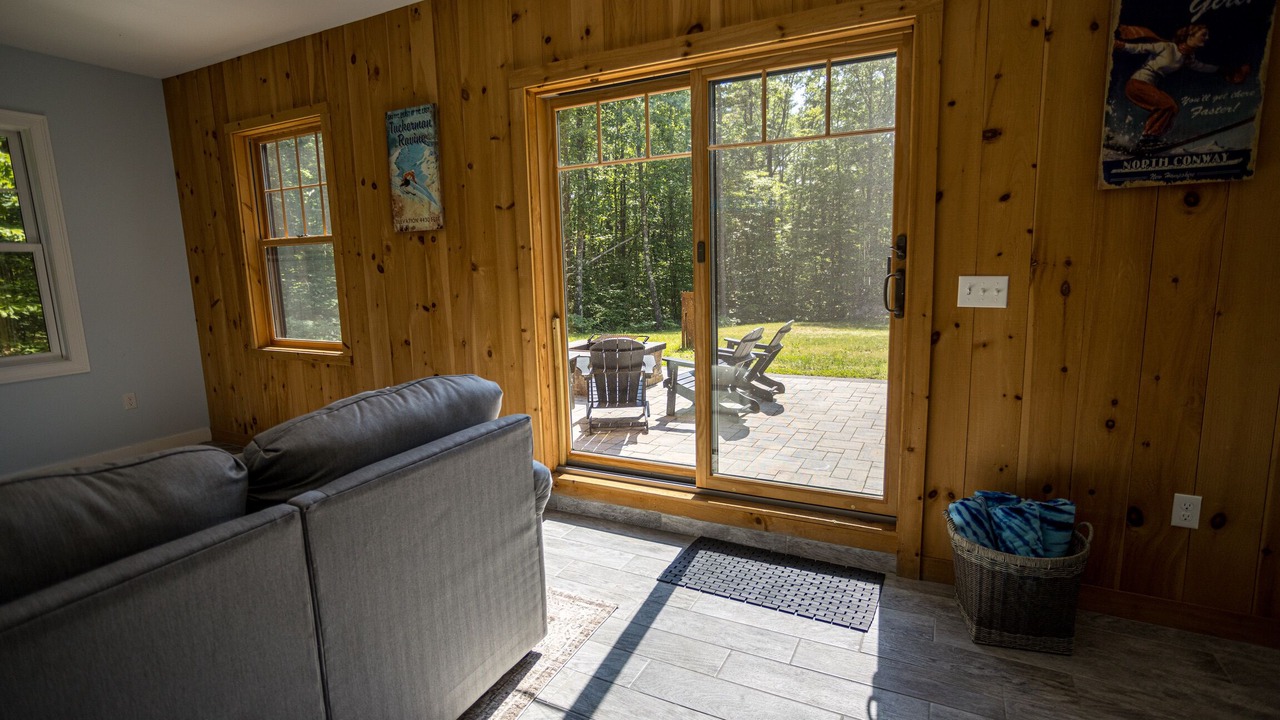 Photo of Livingroom in Center Conway