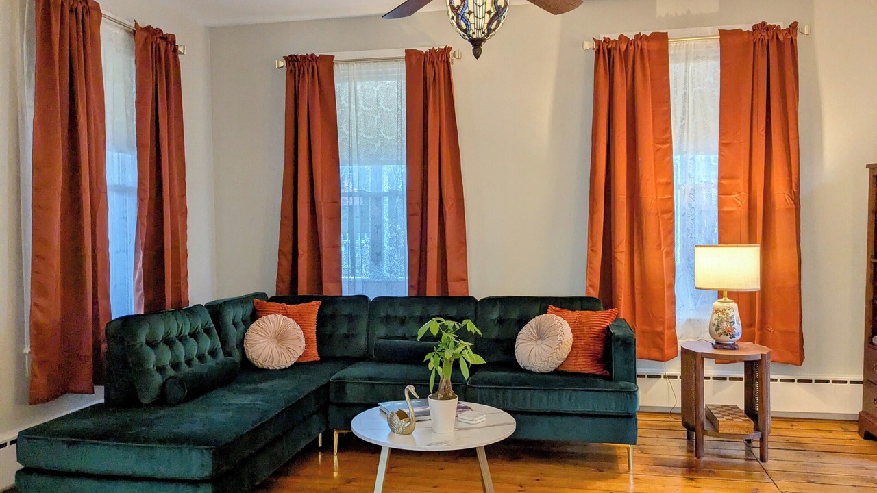 Photo of Livingroom in Schroon Lake