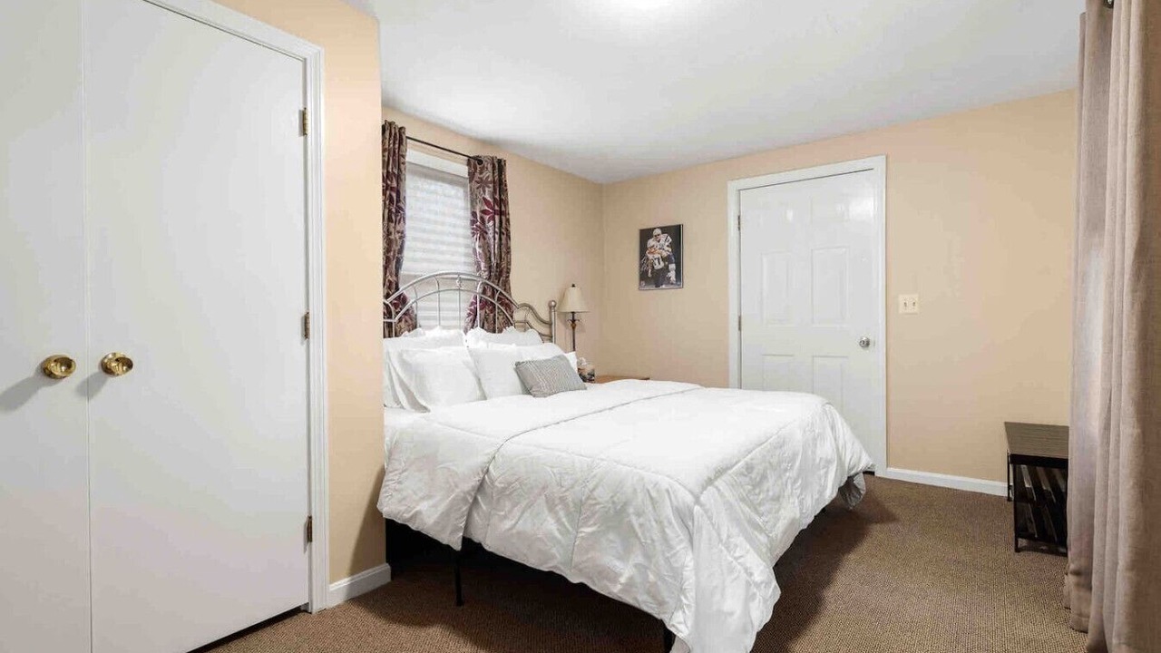 Photo of Bedroom in Amesbury