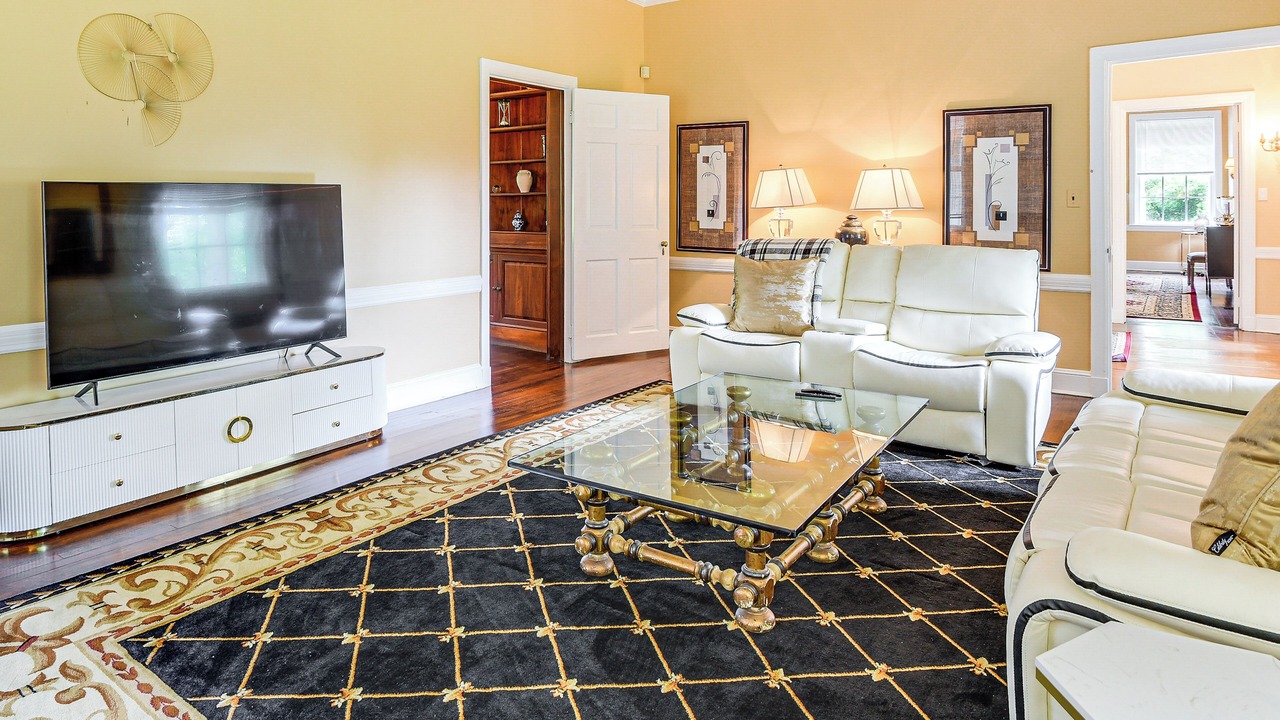 Photo of Livingroom in Owings Mills
