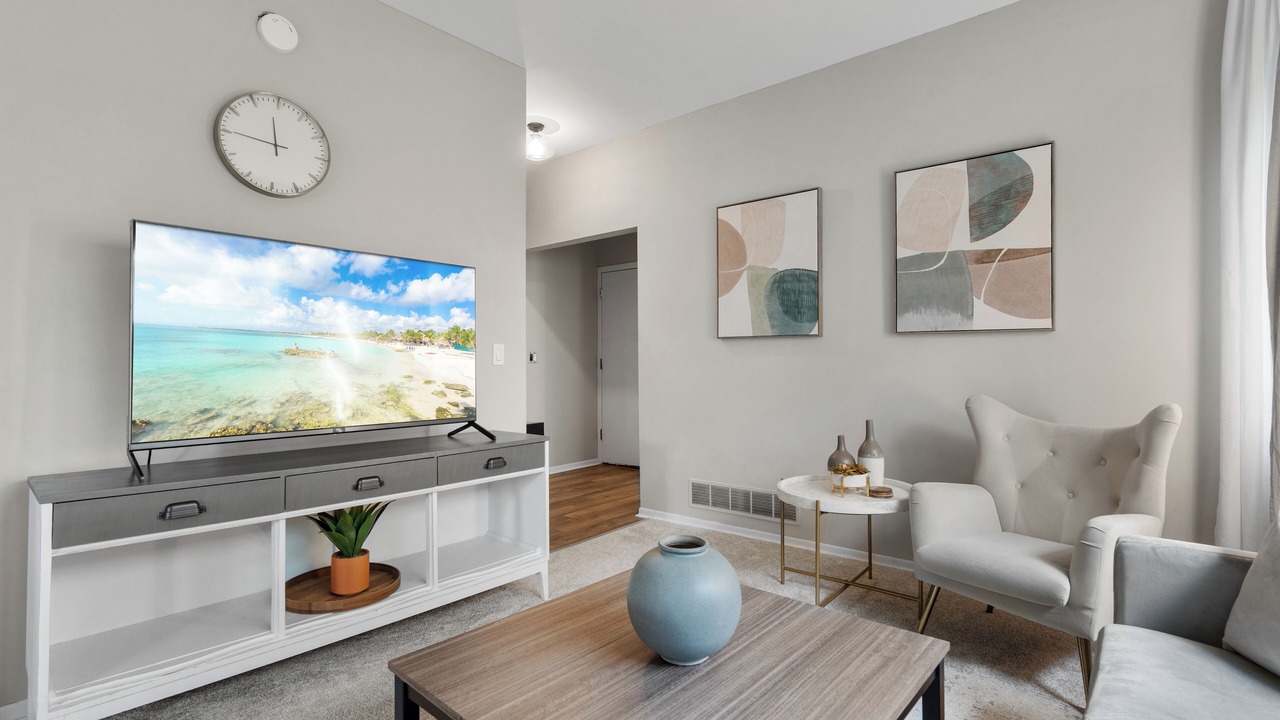 Photo of Livingroom in Whittier