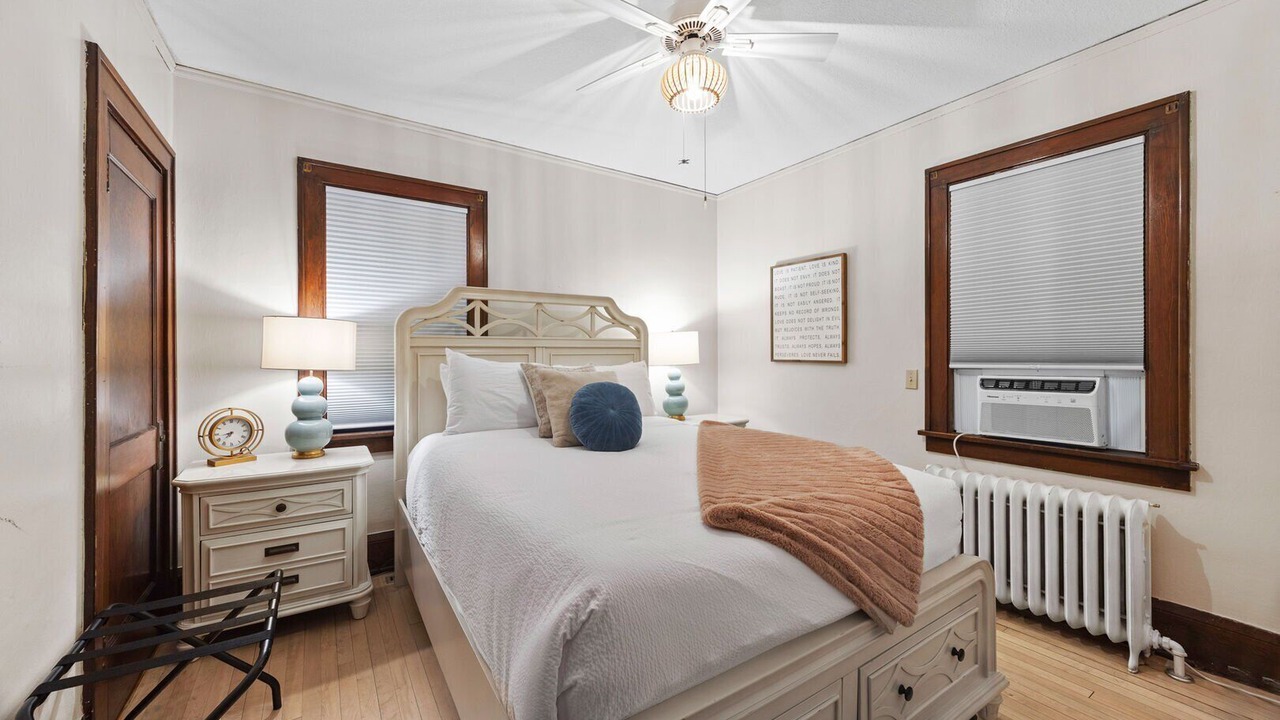 Photo of Bedroom in Cloquet