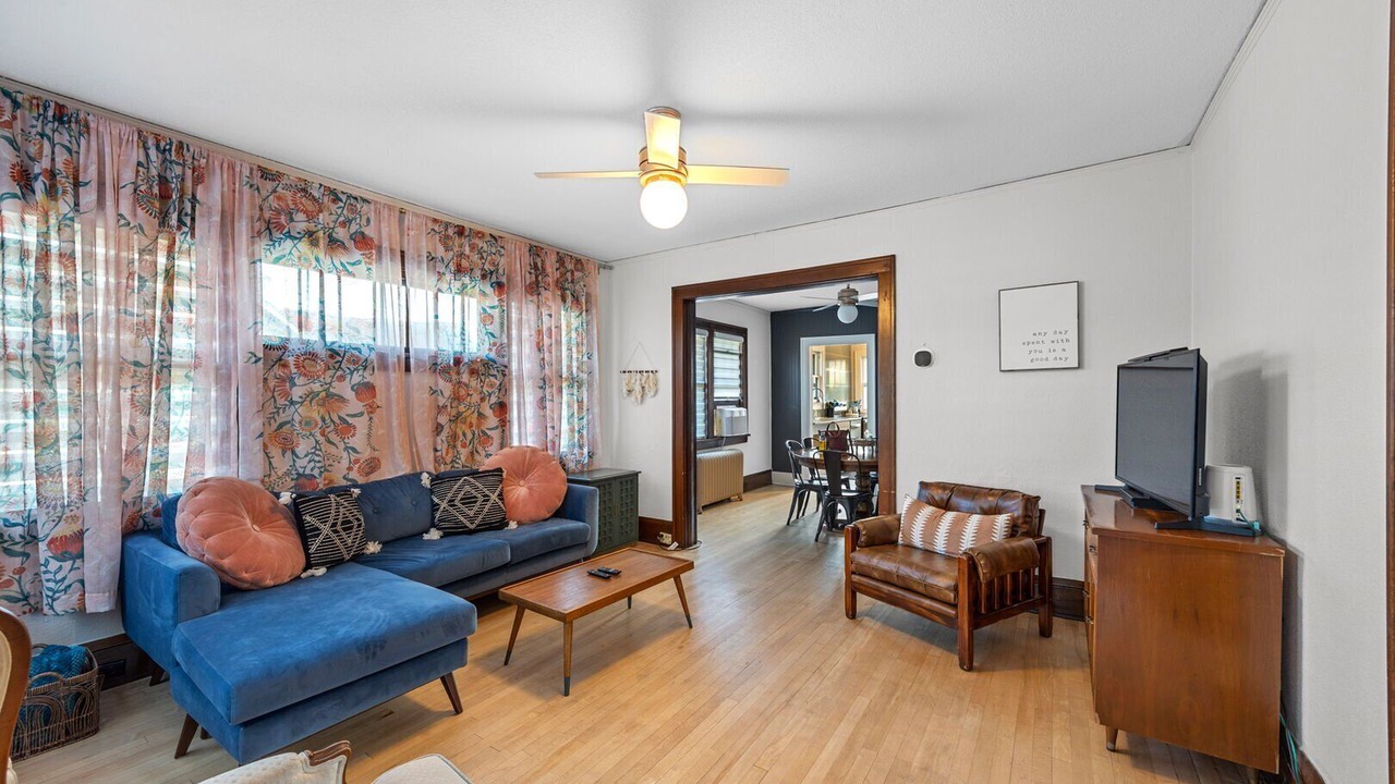Photo of Livingroom in Cloquet