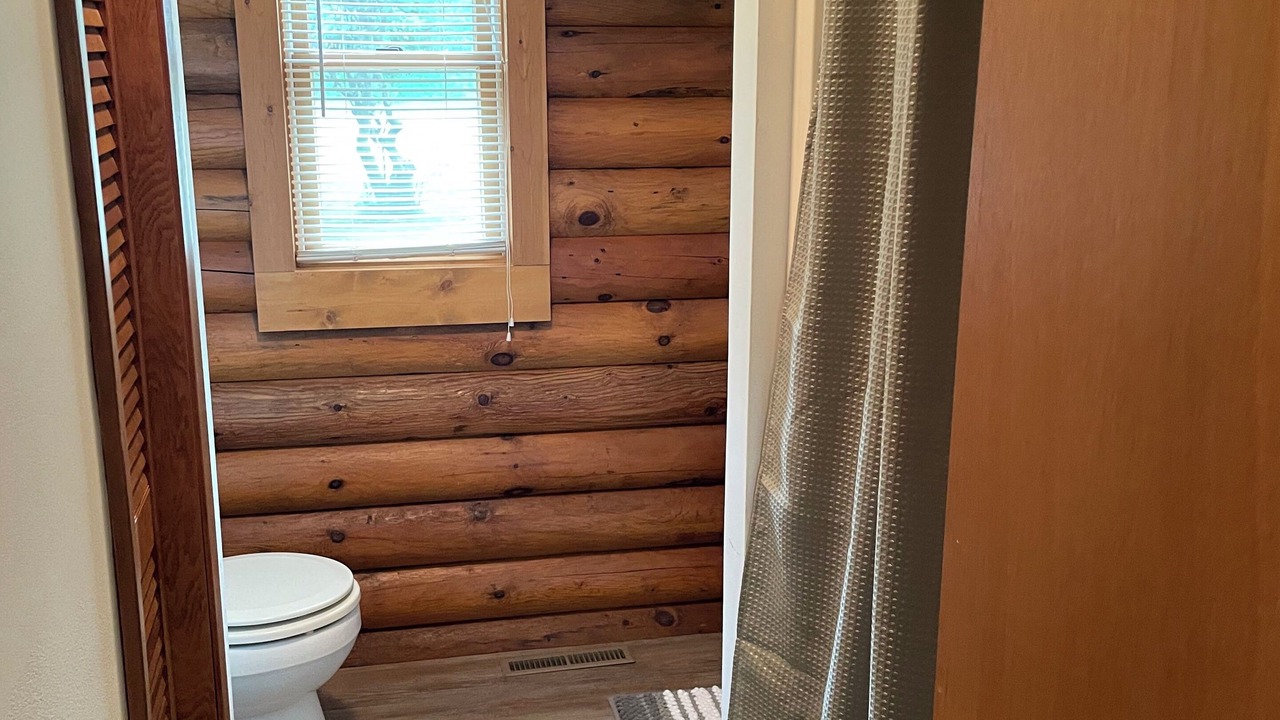 Photo of Bathroom in Turtle Lake