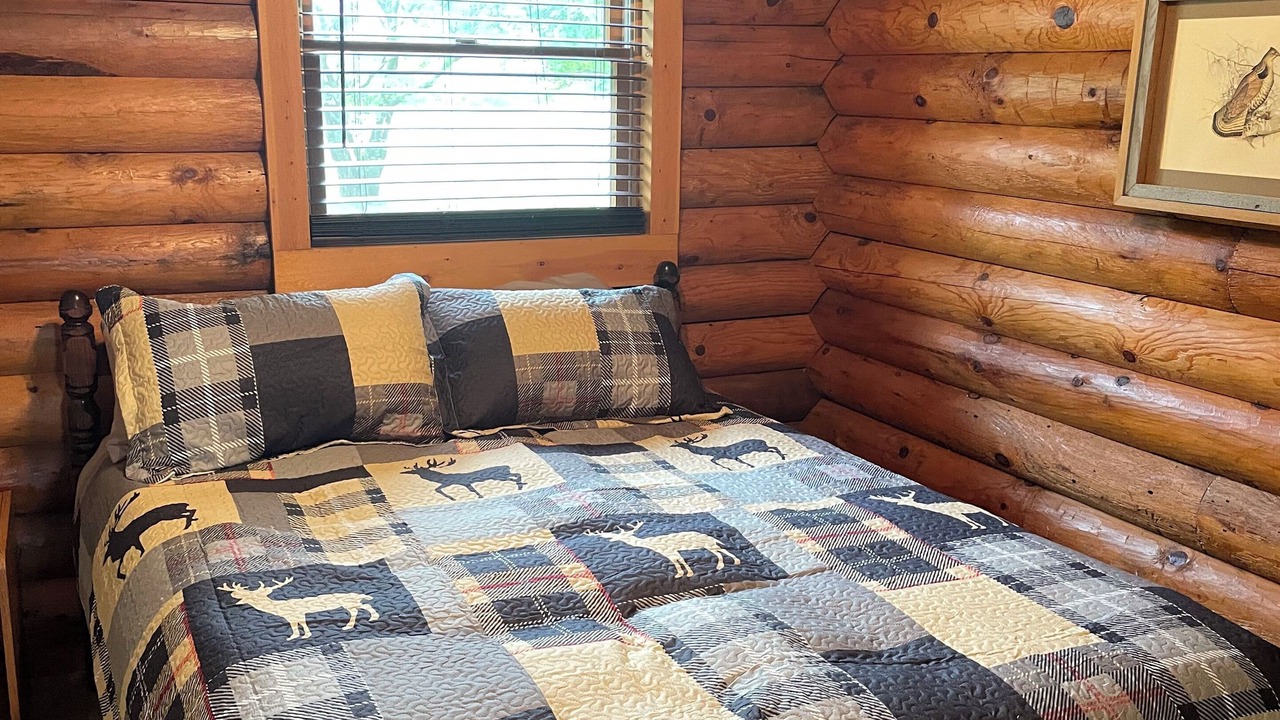 Photo of Bedroom in Turtle Lake