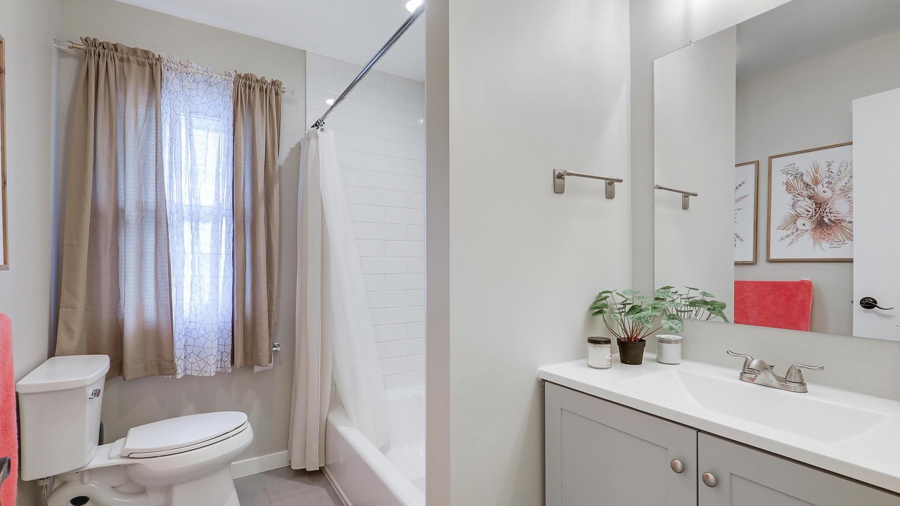 Photo of Bathroom in Richfield