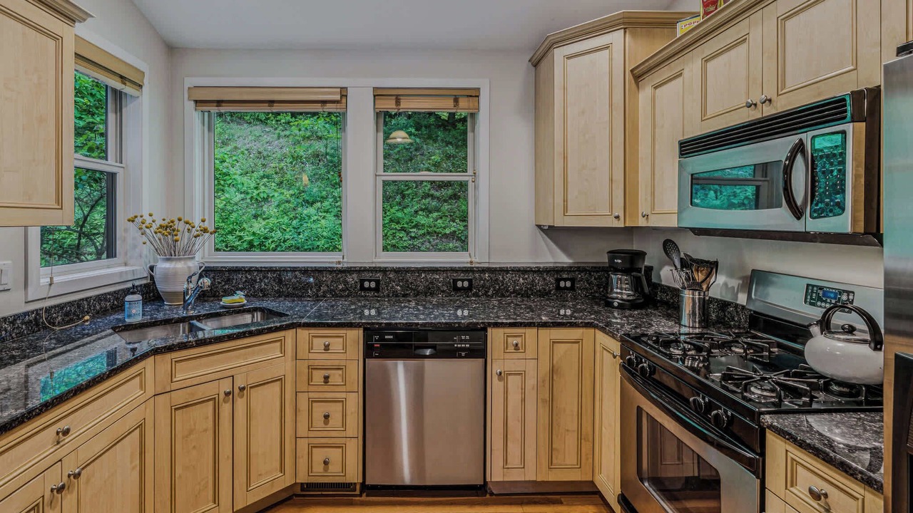 Photo of Kitchen in West Hartford
