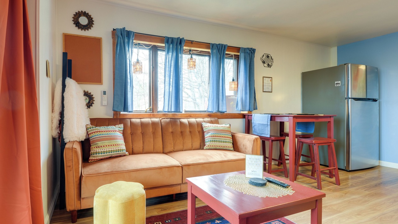 Photo of Livingroom in Vernon