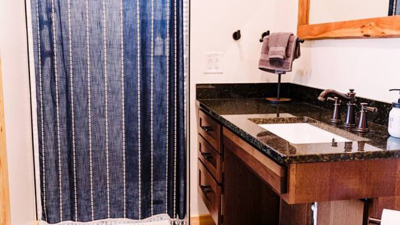 Photo of Bathroom in New River