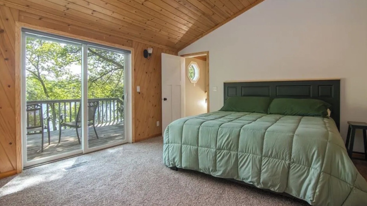 Photo of Bedroom in Almelund