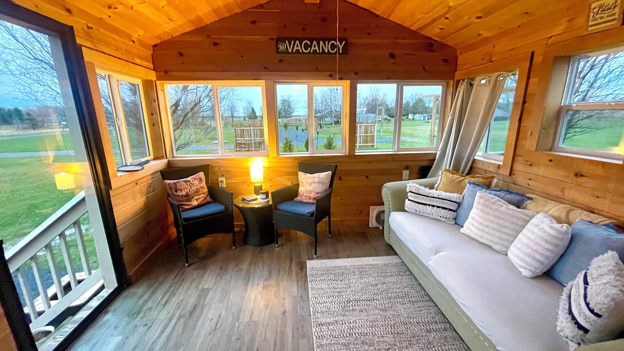 Photo of Livingroom in Chazy
