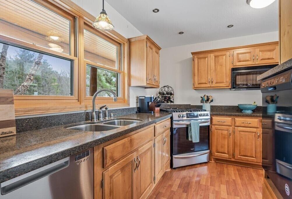 Photo of Kitchen in Rush City