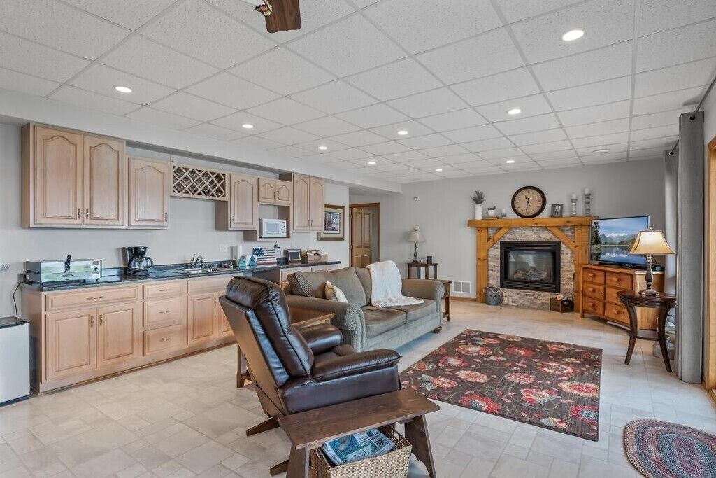 Photo of Livingroom in Rush City