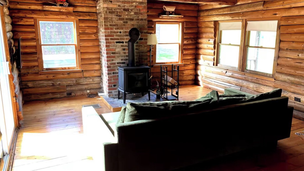 Photo of Livingroom in Danville