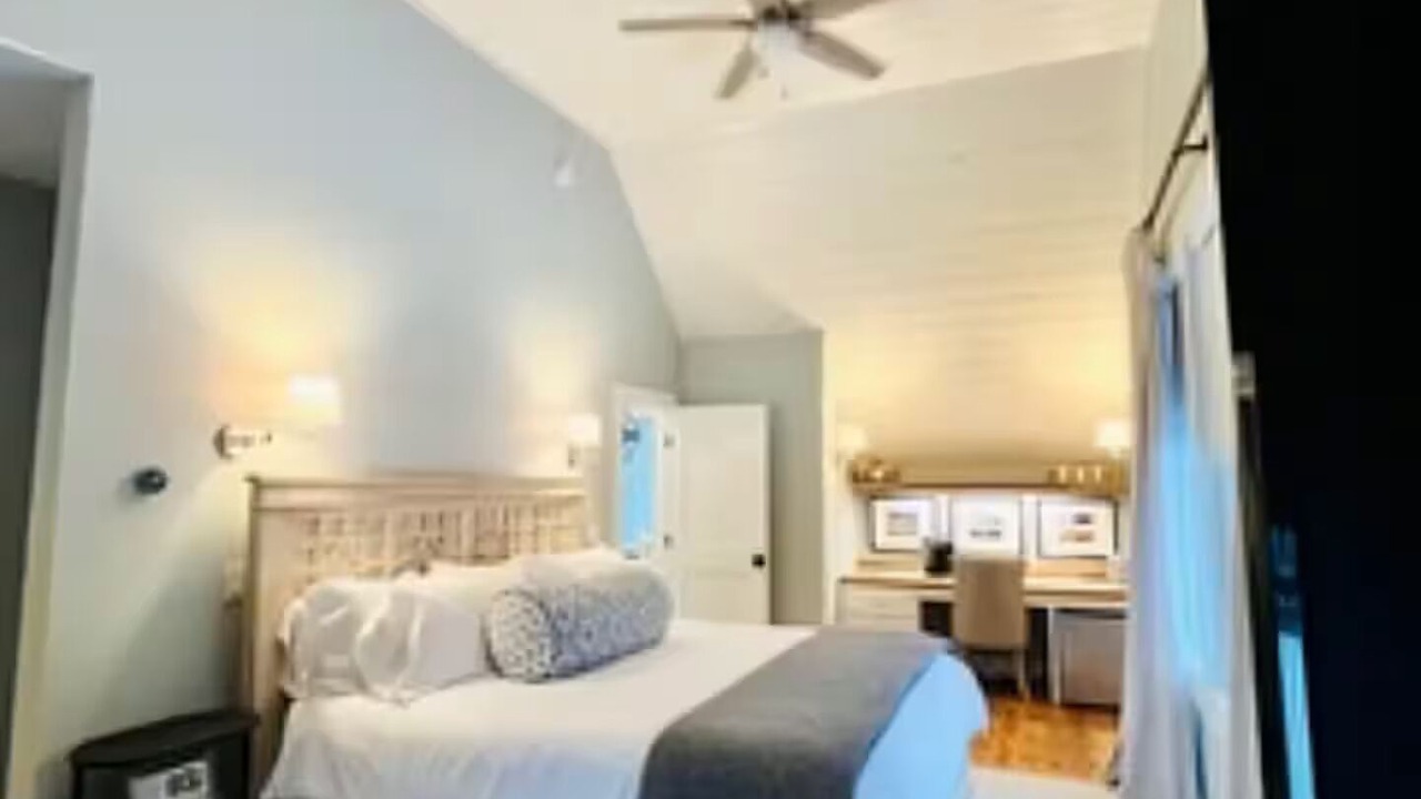 Photo of Bedroom in Huletts Landing