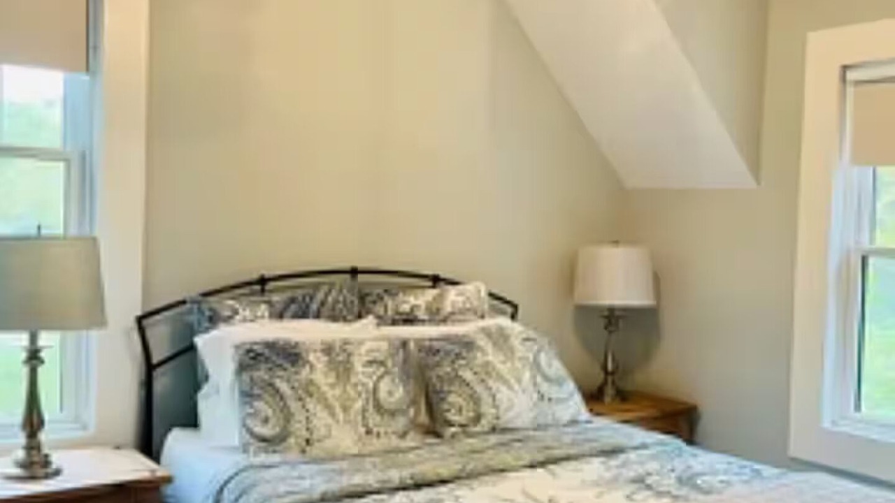 Photo of Bedroom in Huletts Landing