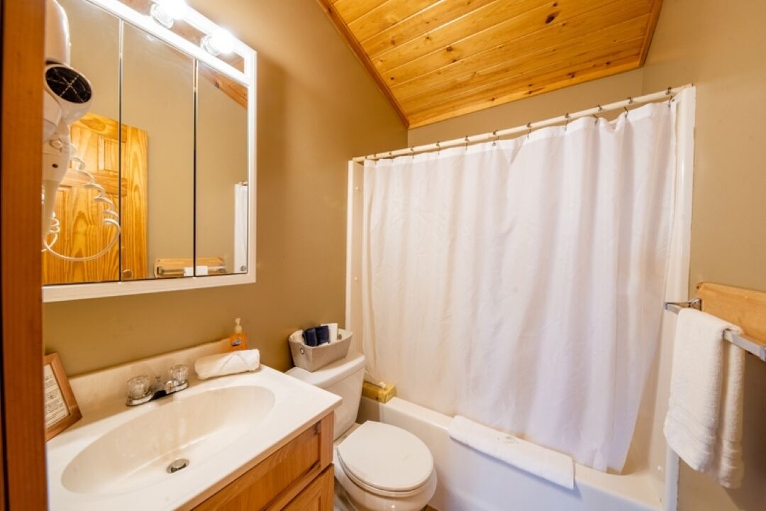 Photo of Bathroom in Isle