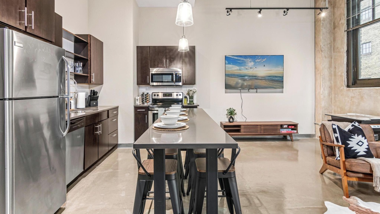 Photo of Kitchen in Warehouse District