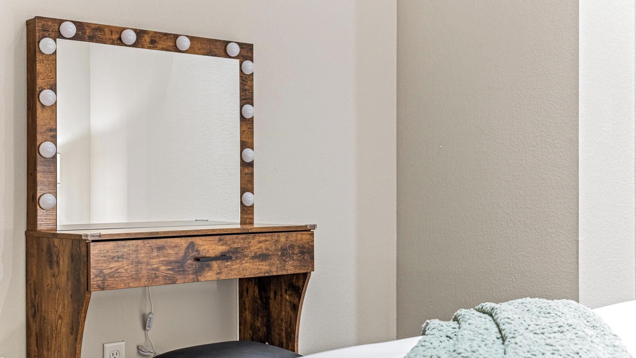 Photo of Bedroom in Warehouse District
