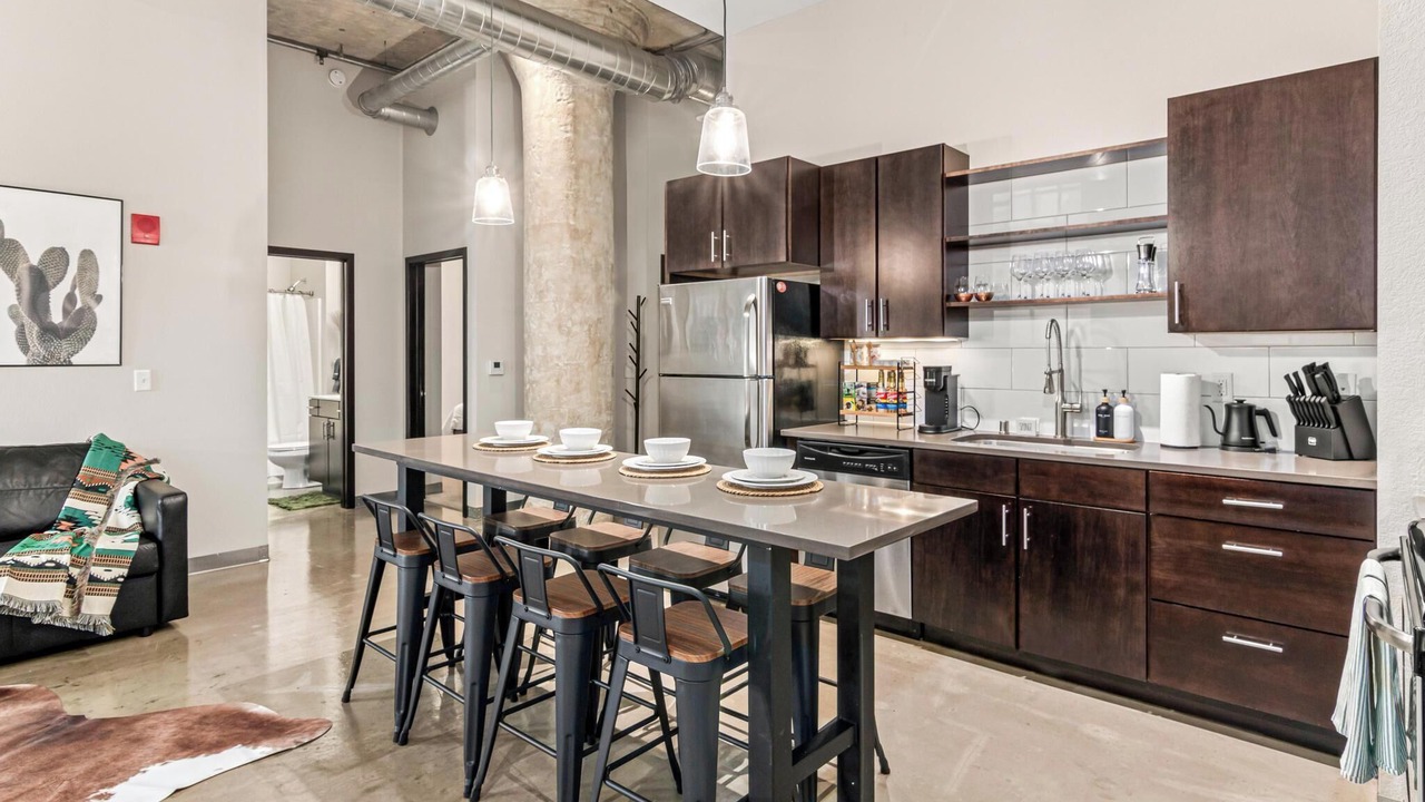 Photo of Kitchen in Warehouse District