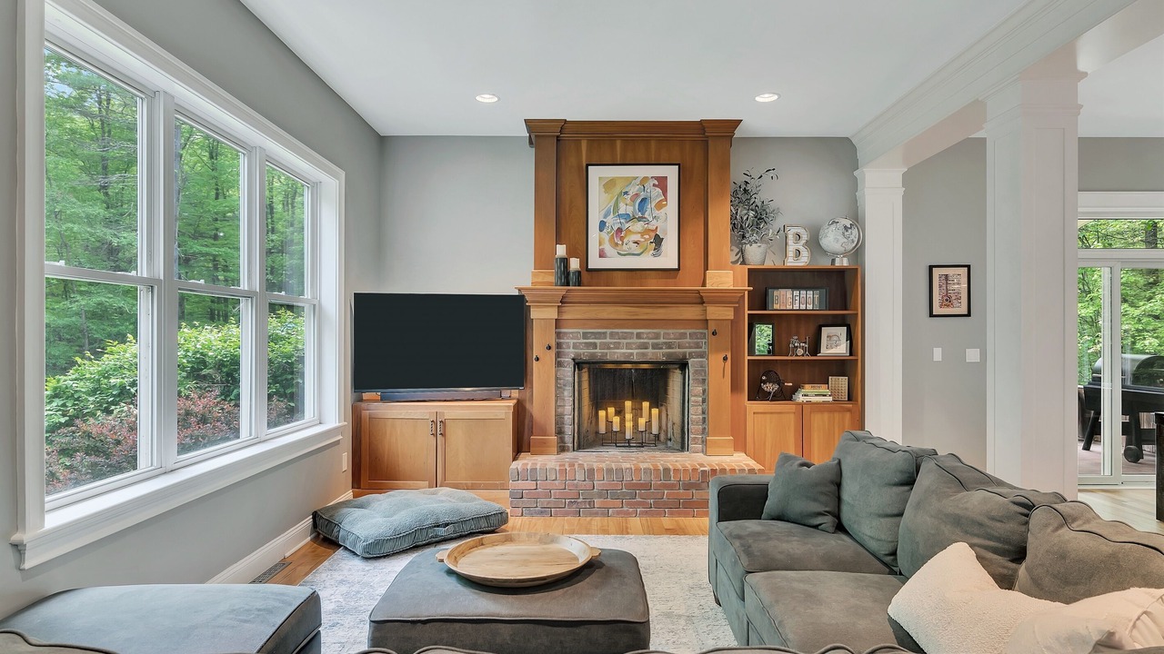 Photo of Livingroom in Schuylerville