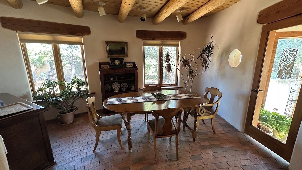 Photo of Livingroom in Seton Village
