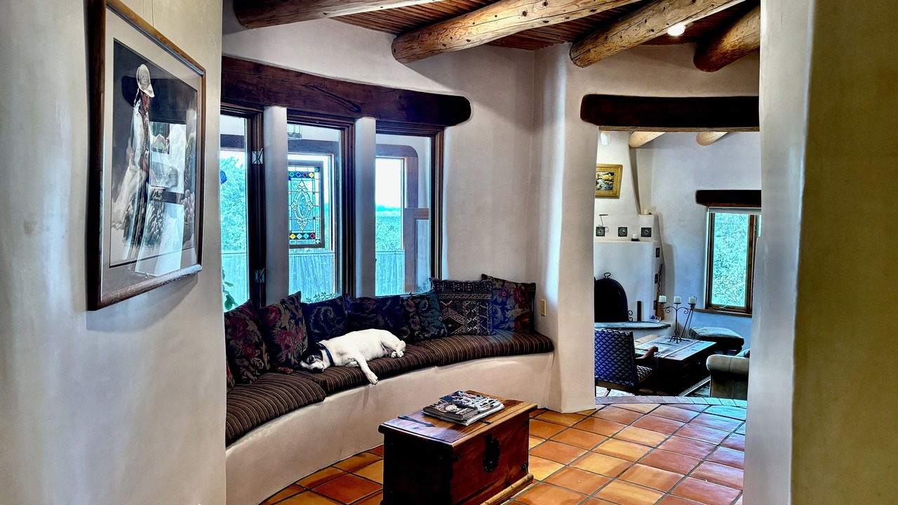 Photo of Livingroom in Seton Village