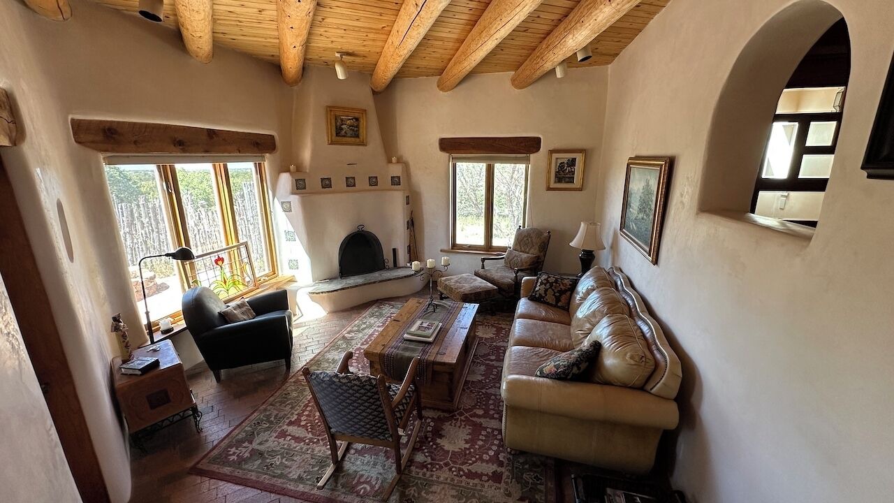 Photo of Livingroom in Seton Village