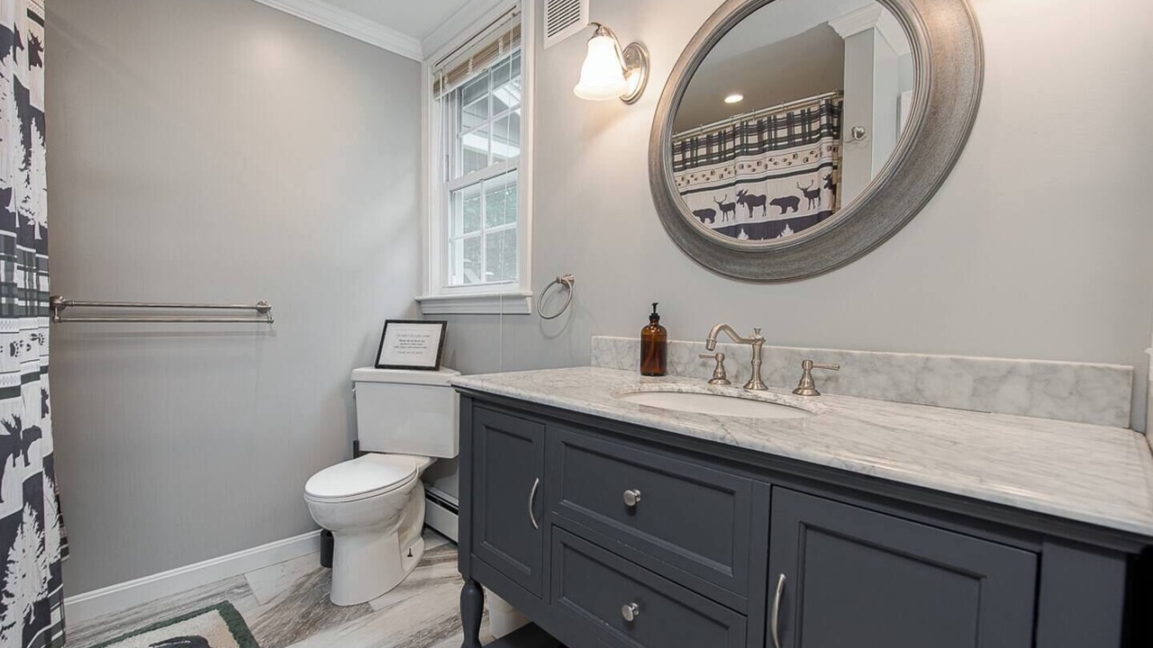 Photo of Bathroom in Thornton