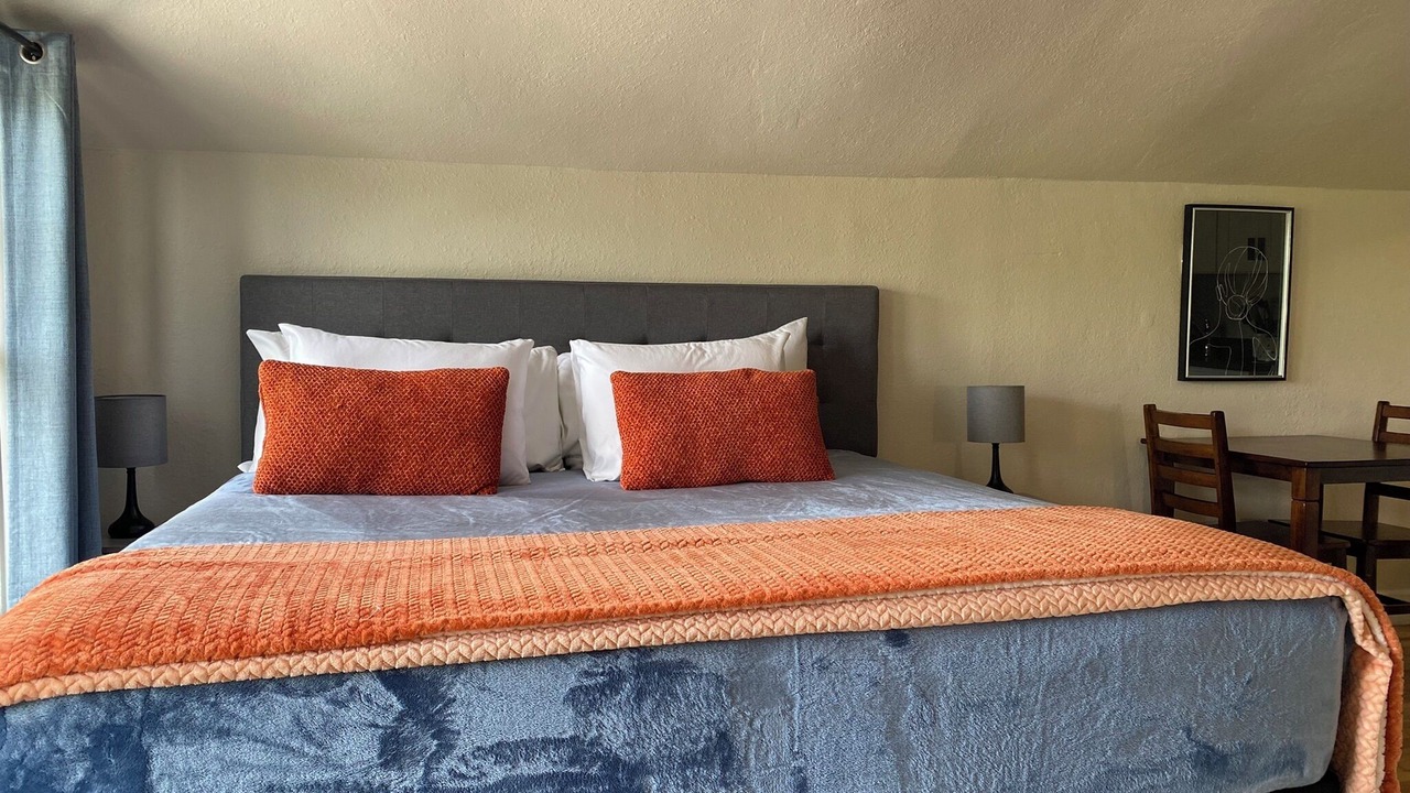 Photo of Bedroom in Raynolds Addition